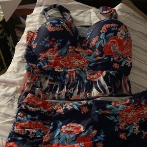 Rosegal Floral Swimwear in Navy and Red